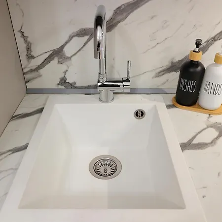 Mascarella - Elegante Design Con Patio Nel Centro Storico Apartment Bologna