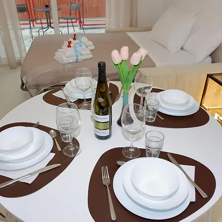 Apartment Mascarella - Elegante Design Con Patio Nel Centro Storico Bologna