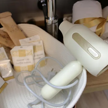 Apartment Mascarella - Elegante Design Con Patio Nel Centro Storico Bologna