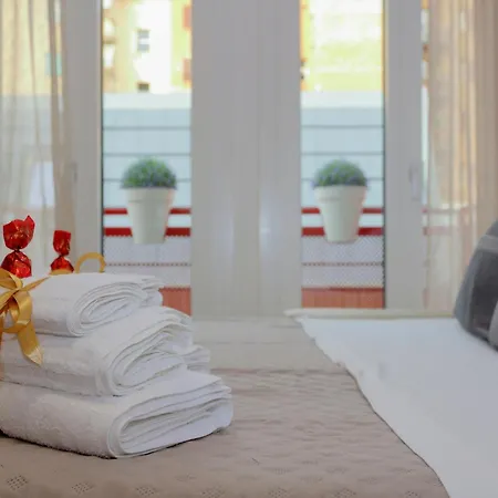 アパート Mascarella - Elegante Design Con Patio Nel Centro Storico *