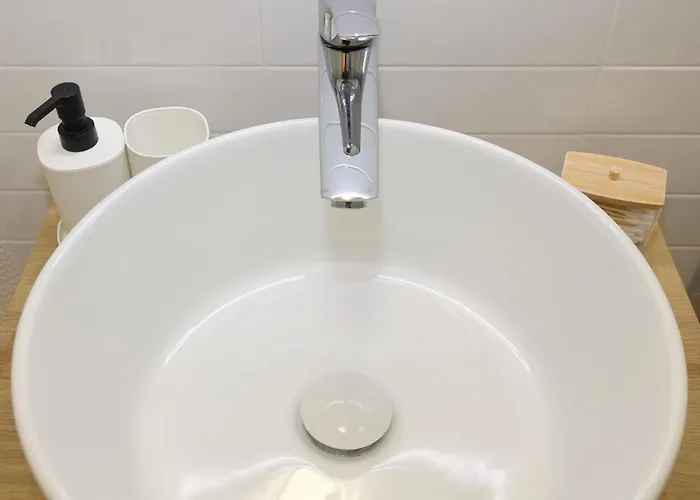 Mascarella - Elegante Design Con Patio Nel Centro Storico * بولونيا