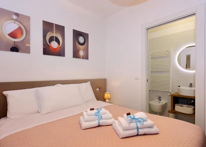 Mascarella - Elegante Design Con Patio Nel Centro Storico Appartement Bologna