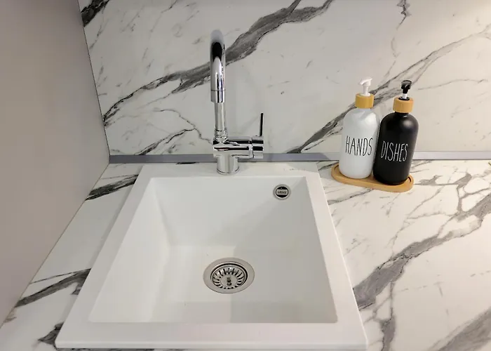 Mascarella - Elegante Design Con Patio Nel Centro Storico شقة *