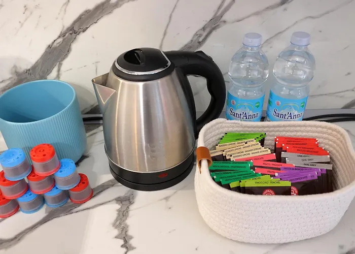 Mascarella - Elegante Design Con Patio Nel Centro Storico * Bologna